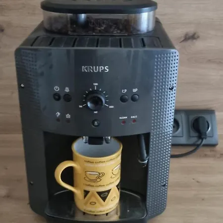 Garden Apartment, Free Private Garage Parking Apartment Kosice