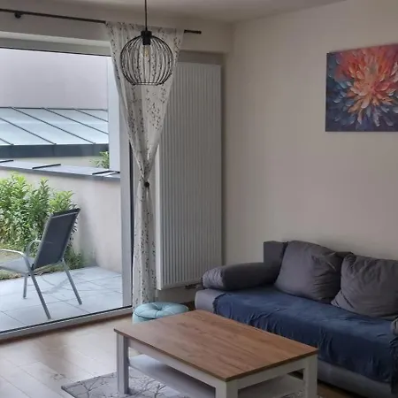 Garden Apartment, Free Private Garage Parking Apartment