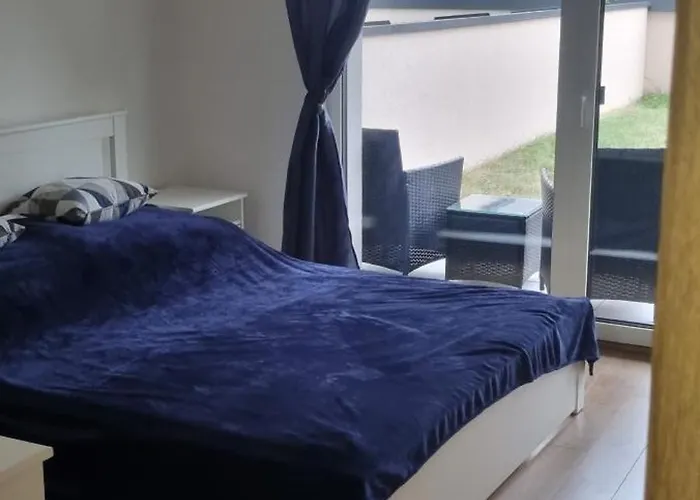 Garden Apartment, Free Private Garage Parking Apartment